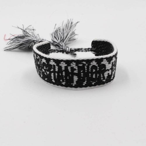 اسواره خيوط