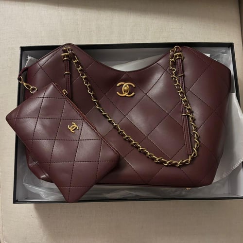 شنطه chan حجم كبير