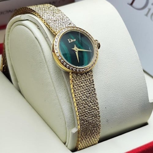 ساعه فاخره مرصعه بزركون