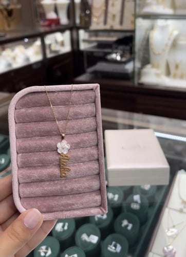 سلسال ورده مع الاسم شكل جديد