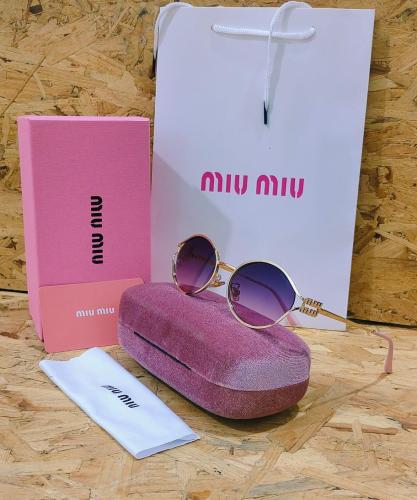 نظاره miu miu