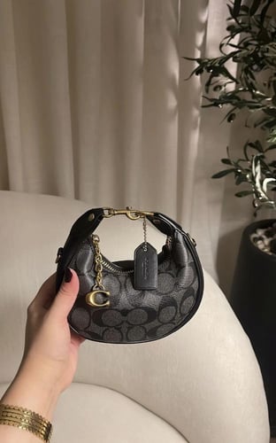 شنطه ناعمه بتصميم فاخر