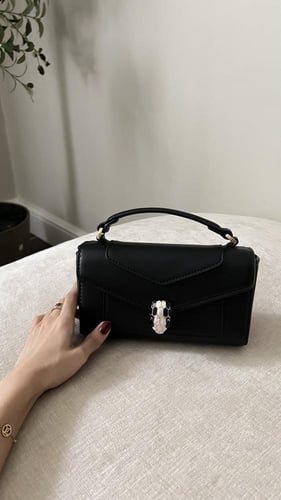 شنطه الثعبان انيقه الوان جديده