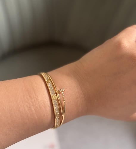 اسوار مسمار