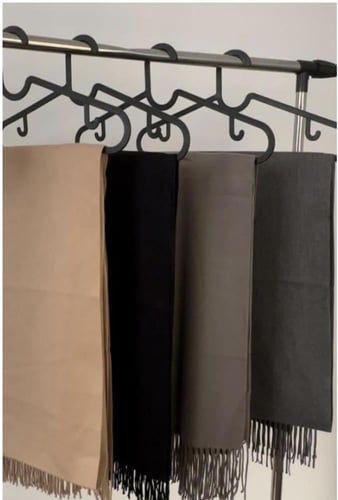 شال شتوي بالاسم