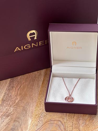 سلسال اقينر مع التغليف