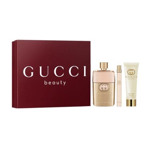 طقم قوتشي قلتي بور فيم او دو بارفان