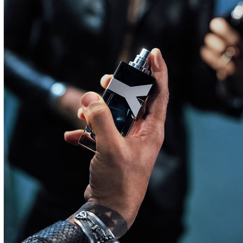 واي ايف سان لوران او دو بارفان