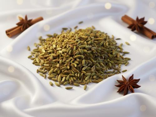 بذور اليانسون الأصيلة