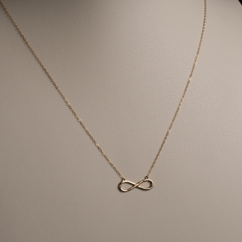 عقد ذهب إنفينيتي عيار 18