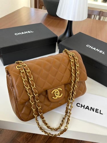 شنطة شانيل كلاسيك