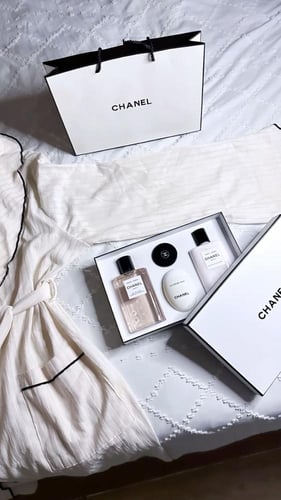 مجموعة شانيل باريس شامل الملحقات