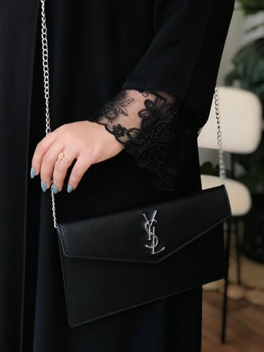 باوتشات سان لوران