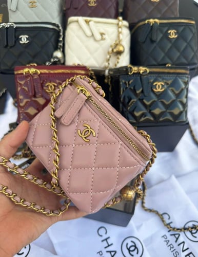 شنطة شانيل ميني فانيتي