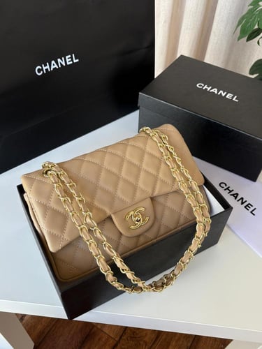 شنطة شانيل كلاسيك