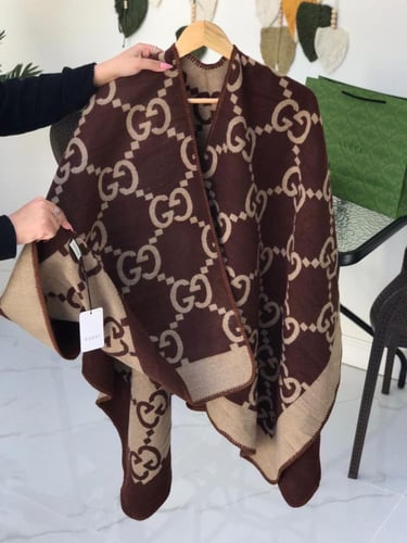 سكارف قوتشي