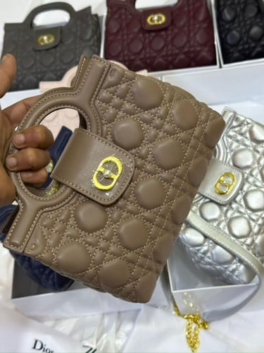 شنطة ديور جولي