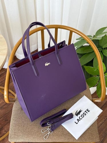 لاكوست توت باق