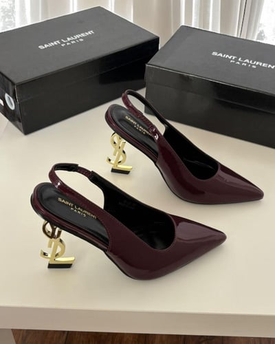 كعب سان لوران