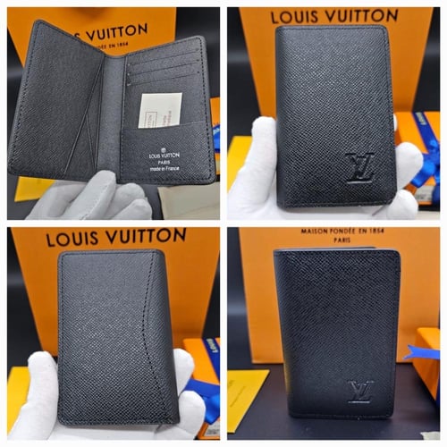 بوك لويس فيتون مع الملحقات