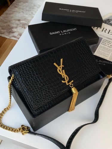 شنطة سان لوران انفلب