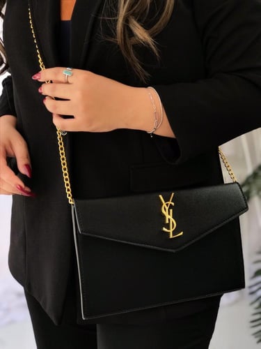 باوتشات سان لوران