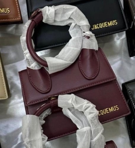 شنطة جاكيموس