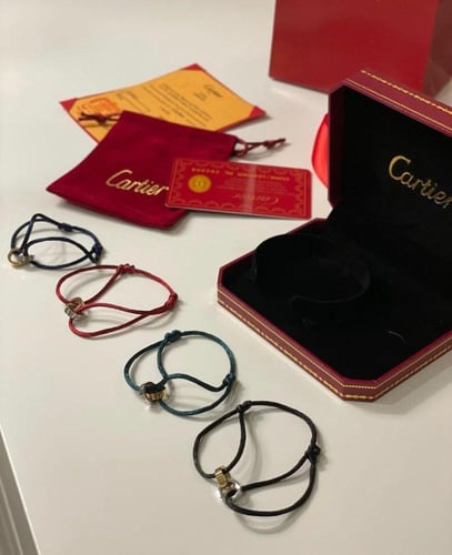 اسوارة كارتير مع الملحقات