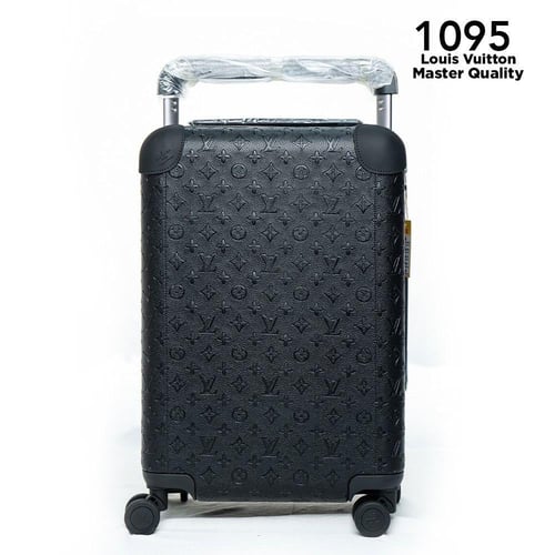 شنط سفر لويس فيتون ماستر