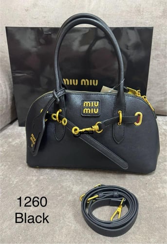 شنطة ميو ميو