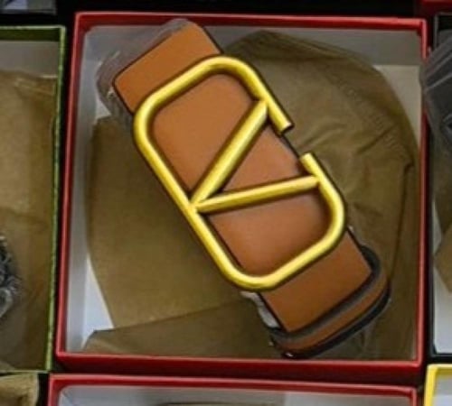 احزمة براندات عالمية مع الملحقات