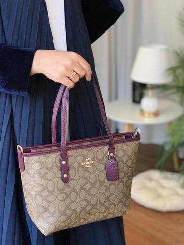 كوتش توت باق