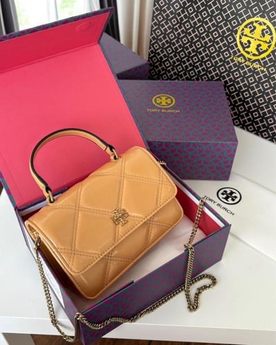 شنطة توري بورش كيرا