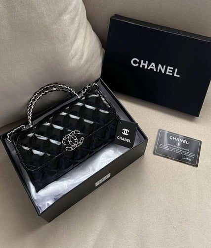 شنطة شانيل كيلي لامع