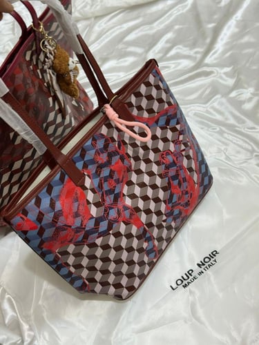 لوب نوار توت باق