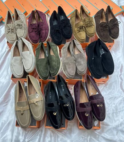 حذاء لوروبيانا