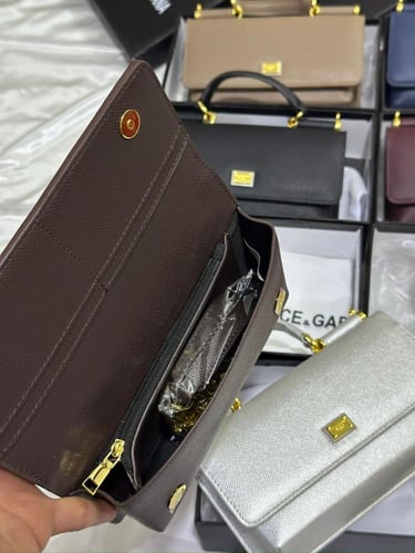 شنطة دولتشي اند غابانا