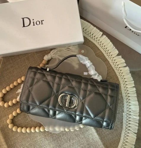 شنطة ديور ميس كاور