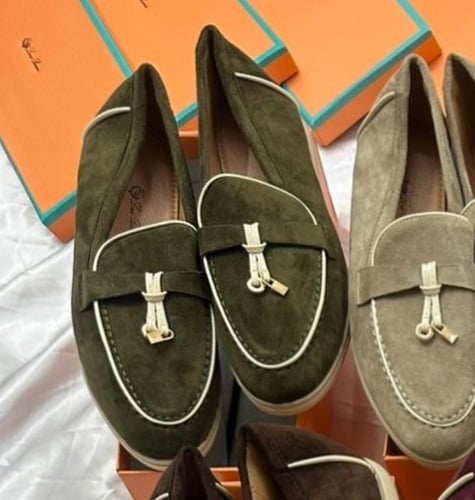 حذاء لوربيانا