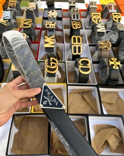 مجموعة احزمه ماركة