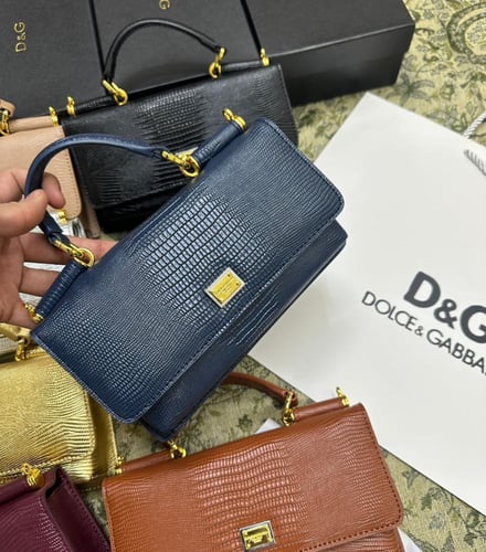 شنطة دولتشي اند غابانا جلد