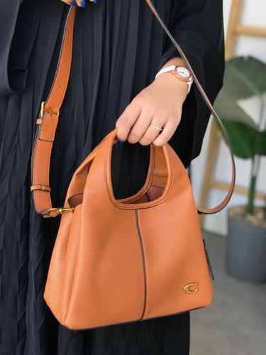 شنطة كوتش لانا