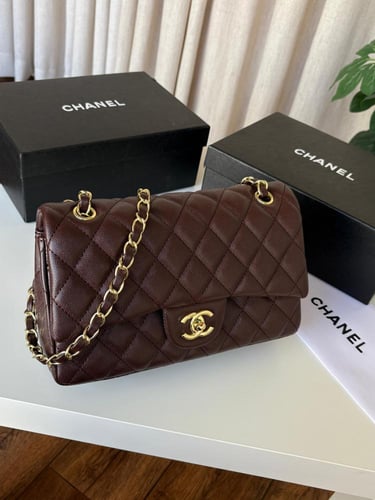 شنطة شانيل كلاسيك