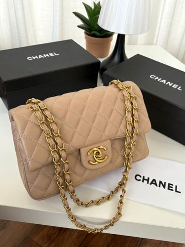 شنطة شانيل كلاسيك