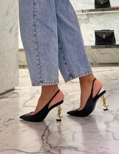 كعب سان لوران