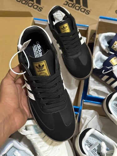 حذاء اديداس سامبا