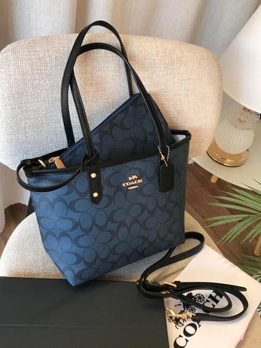 كوتش توت باق