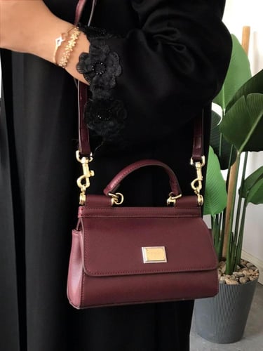 شنطة دولتشي اند غابانا مطفي