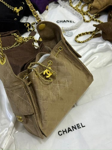 شنطة شانيل 25 مخمل