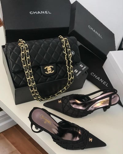 طقم شانيل كلاسيك